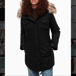 Aritzia | Community | Paradigm parka